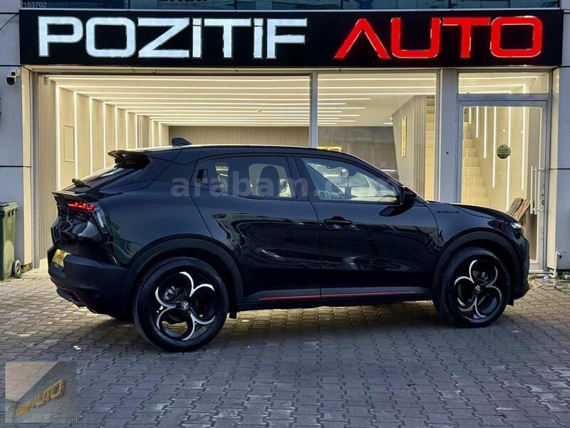 2025 Junior Ibrida 1.2 MHEV Speciale+ HATASIZ 6