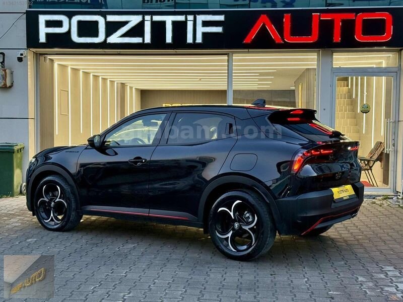 2025 Junior Ibrida 1.2 MHEV Speciale+ HATASIZ 7