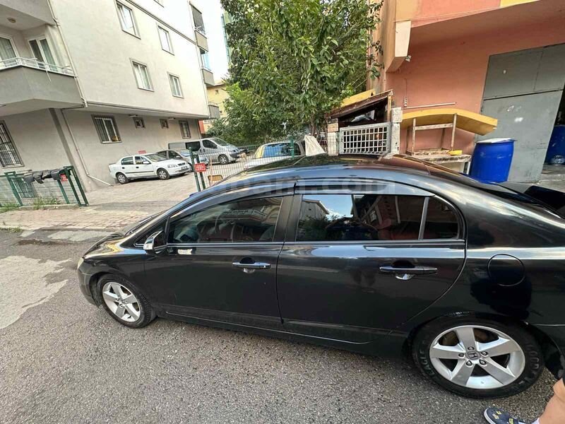 Sahibinden Honda Civic 1.6i VTEC Elegance 2011 Model 7