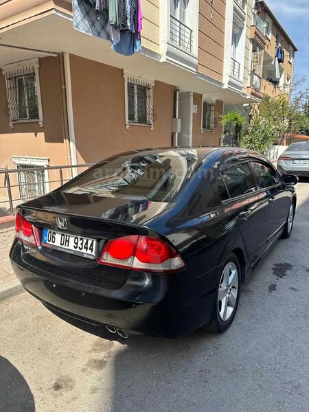 Sahibinden Honda Civic 1.6i VTEC Elegance 2011 Model 5