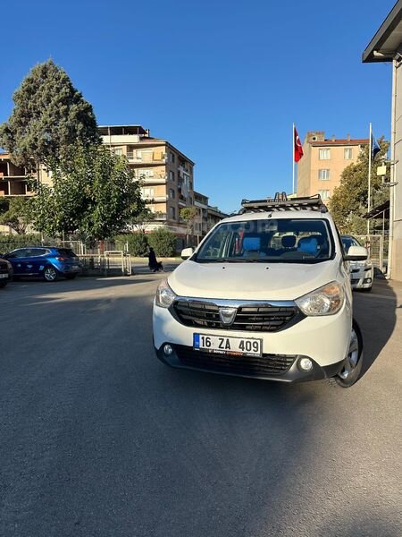 Sahibinden Dacia Lodgy 1.5 dCi Laureate 2015 Model Bursa