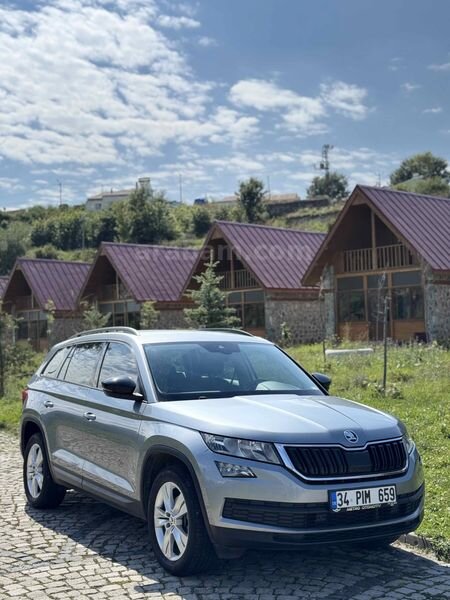 Sahibinden Skoda Kodiaq 1.5 TSI Elite 2019 Model Ardahan 131.000 KM Gri