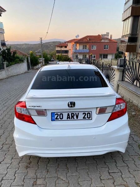 Sahibinden Honda Civic 1.6i VTEC Eco Elegance 2012 Model Mardin 4