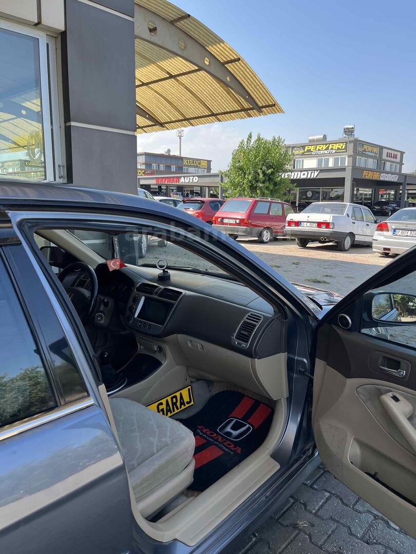 Sahibinden Honda Civic 1.6i VTEC LS 2005 Model 6