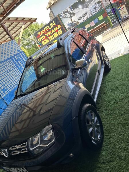 Sahibinden Dacia Duster 1.5 dCi Laureate 2015 Model Kocaeli 142.000 KM Füme 3