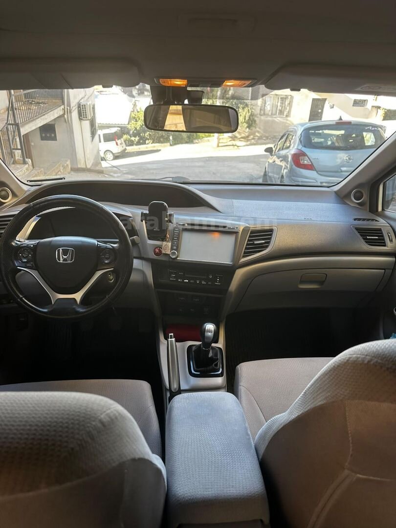 Sahibinden Honda Civic 1.6i VTEC Eco Elegance 2014 Model 7