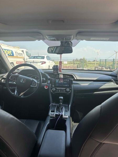 Sahibinden Honda Civic 1.6i VTEC Eco Executive 2020 Model 7