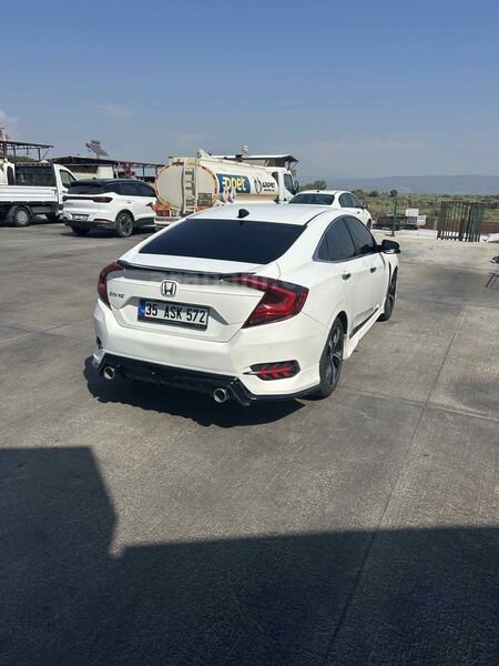 Sahibinden Honda Civic 1.6i VTEC Eco Executive 2020 Model 4