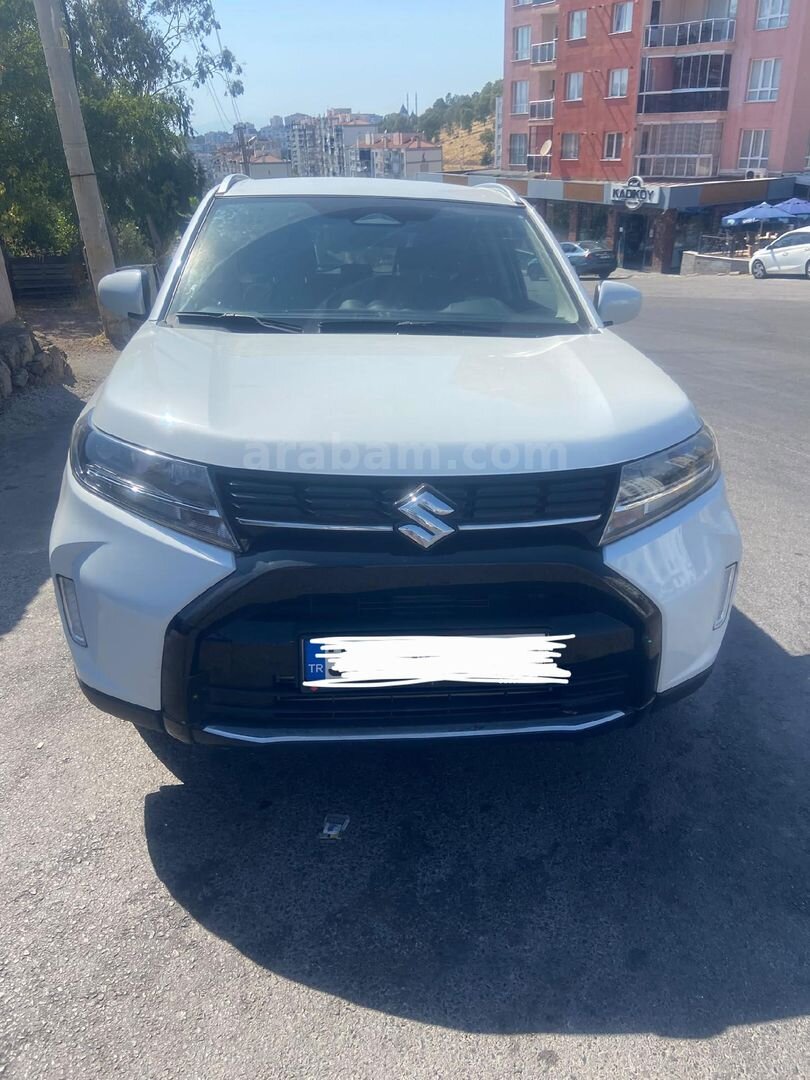 Sahibinden Suzuki Vitara 1.4 Boosterjet Hibrit GL Elegance 2025 Model 17.700 KM Beyaz 1