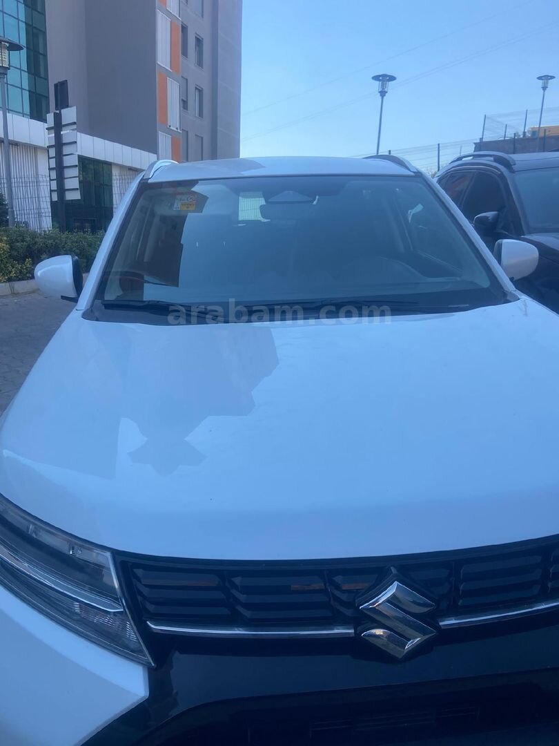 Sahibinden Suzuki Vitara 1.4 Boosterjet Hibrit GL Elegance 2025 Model 17.700 KM Beyaz 2