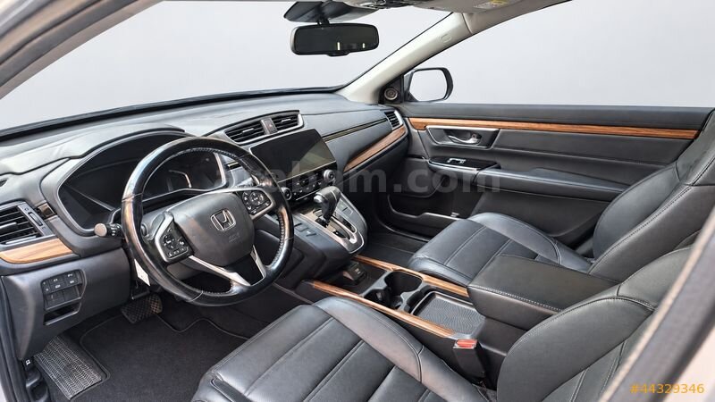 BİA'DAN HONDA C-RV EXECUTIVE PLUS K.KARTINA 12 AY TAKSİT %2.71 6