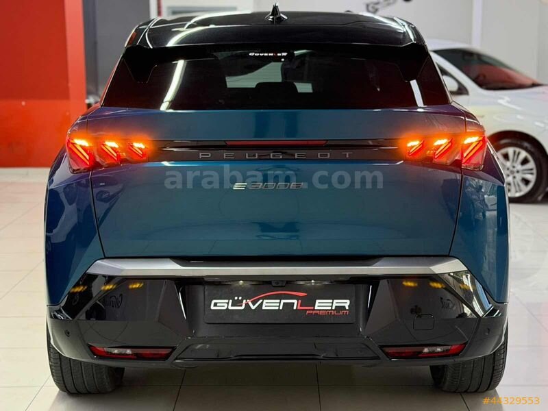 GÜVENLER'DEN 2025 E-3008 GT4KOLTUK ISITMA-AMBİYANS 4