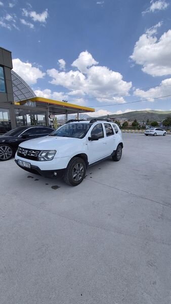 Dacia Duster 1.5 dCi Laureate 2016 Model az yakar çok kaçar 2
