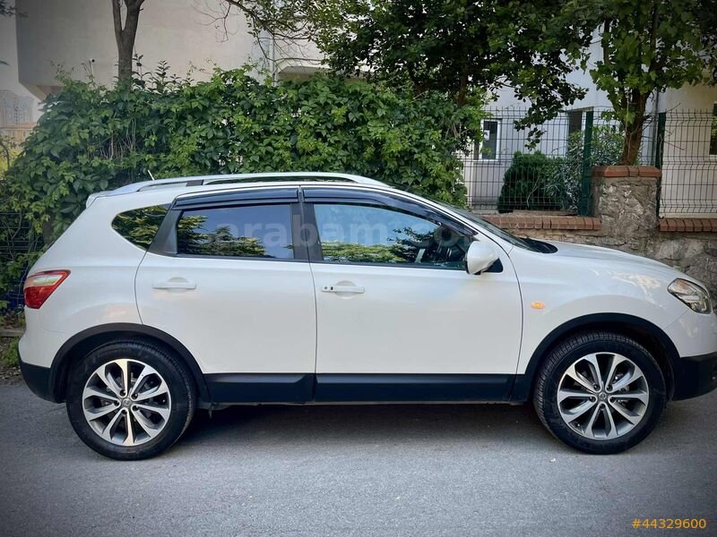 2012 MODEL FULL+FULL OTOMATİK VİTES TERTEMİZ QASHQAI 7
