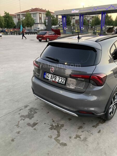 Sahibinden Fiat Egea Cross 1.4 Fire Urban 2025 Model 4