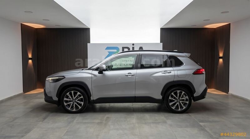 BİA'DAN TOYOTA COROLLA CROSS PASSİON K.K. 12 AY TAKSİT %2.71 6