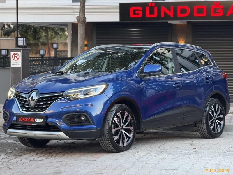 GÜNDOĞAN GRUP' 2021 KADJAR 1.3 TCE TOUCH ROOF EDC 77.000 KM 3