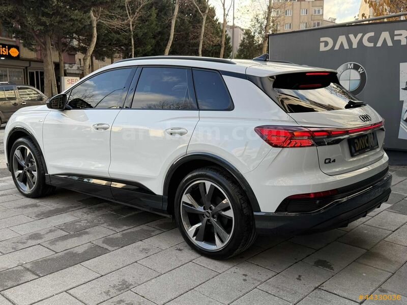 DAYCAR MOTORS 2024 Q4 55 e-Tron QUATRO NIGHT PKT KESİK DRKSYN 6