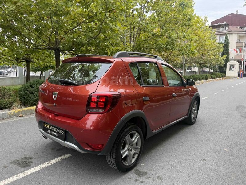 2017 MODEL BOYASIZ HATASIZ 177.000 KM LANSMAN RENGİ 7