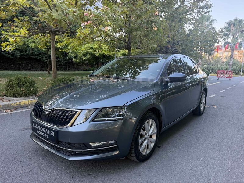 2018 MODEL HATASIZ 177.000 BAKIMLARI YENİ DEĞİŞENSİZ 3