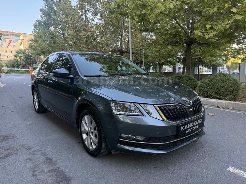 2018 MODEL HATASIZ 177.000 BAKIMLARI YENİ DEĞİŞENSİZ
