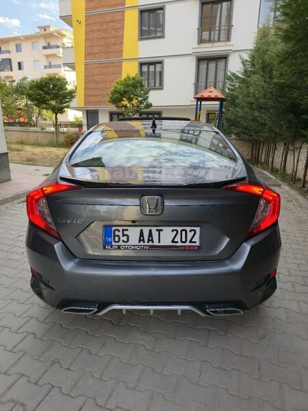 Sahibinden Honda Civic 1.6i VTEC Elegance 2020 Model 6