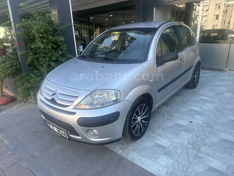 EMSALİ OLMIYACAK KADAR TEMİZ VE BAKIMLI CİTROEN C3 1.4 HDİXFURİO 5