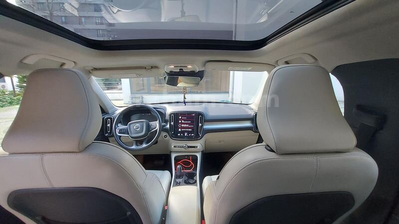 Sahibinden Volvo XC40 1.5 T3 Momentum 2021 Model 4