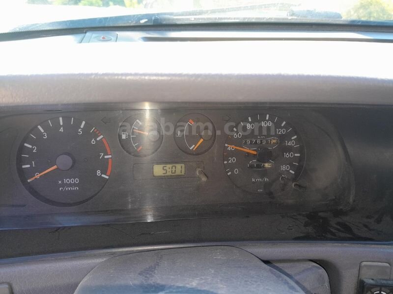 Sahibinden Nissan Terrano 2.4 1997 Model 4