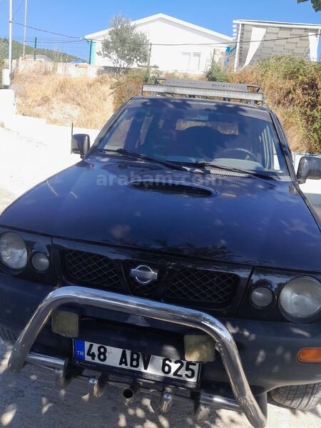 Sahibinden Nissan Terrano 2.4 1997 Model