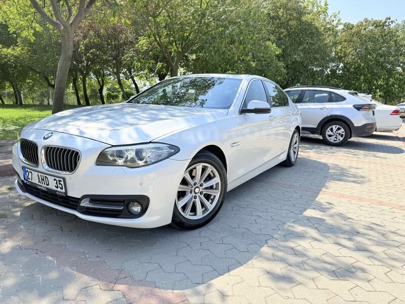Sahibinden BMW 5 Serisi 520i Premium 2015 Model