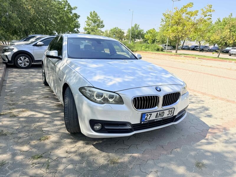 Sahibinden BMW 5 Serisi 520i Premium 2015 Model 2