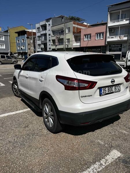 Sahibinden Nissan Qashqai 1.6 dCi Tekna 2014 Model 5
