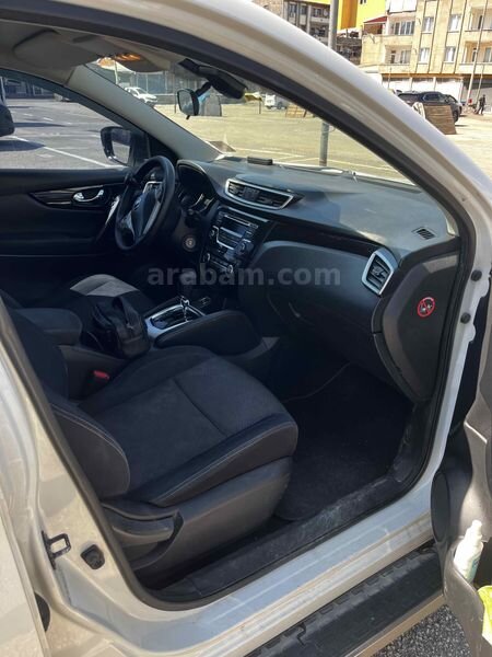 Sahibinden Nissan Qashqai 1.6 dCi Tekna 2014 Model 3