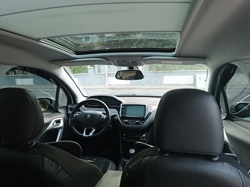 NOKTA BOYA HATA YOK 2019 MODEL 185.000 DE 1.5 HDI ALLURE PAKET PEUGEOT 2008 6