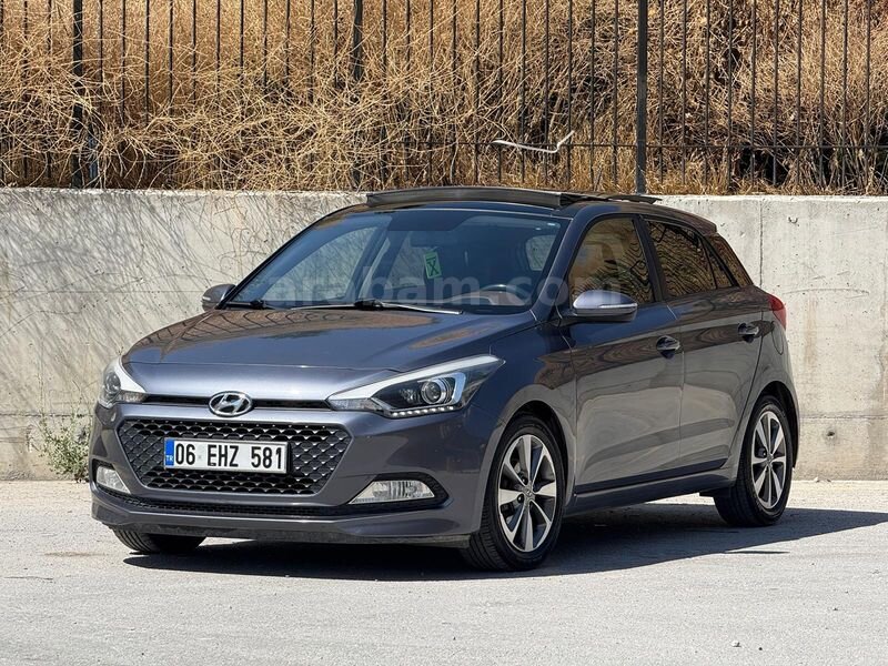 Bayan sahibinden otomatik 2018 i20 2