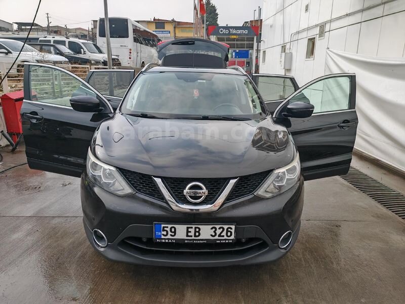 Sahibinden Nissan Qashqai 1.6 dCi Black Edition 2016 Model Tekirdağ 335.500 KM Siyah