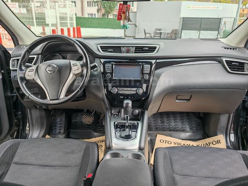 Sahibinden Nissan Qashqai 1.6 dCi Black Edition 2016 Model Tekirdağ 335.500 KM Siyah 3