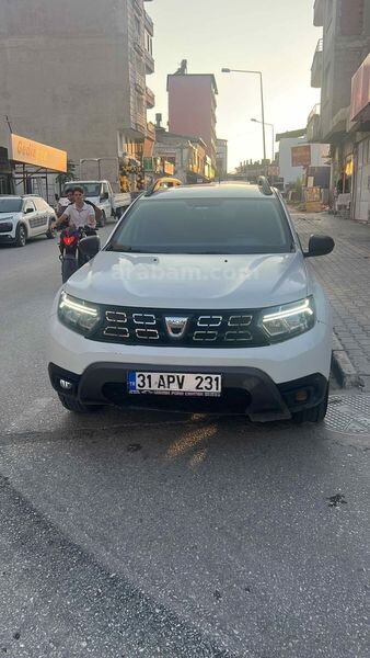 Sahibinden Dacia Duster 1.5 BlueDCI Comfort 2022 Model 100.000 KM Beyaz 2