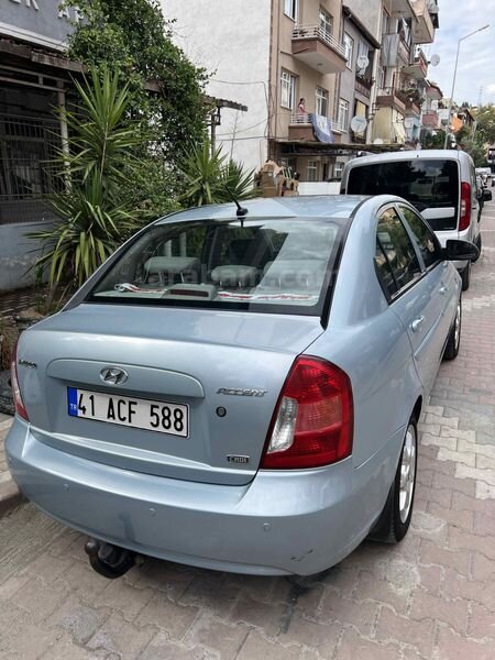 Sahibinden Hyundai Accent Era 1.5 CRDi-VGT Select 2009 Model Kocaeli 230.000 KM Diğer 4