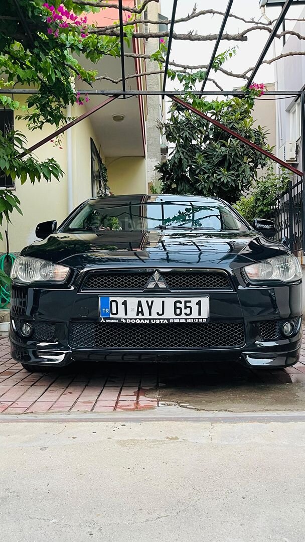 Sahibinden Mitsubishi Lancer 1.5 Invite 2010 Model 3