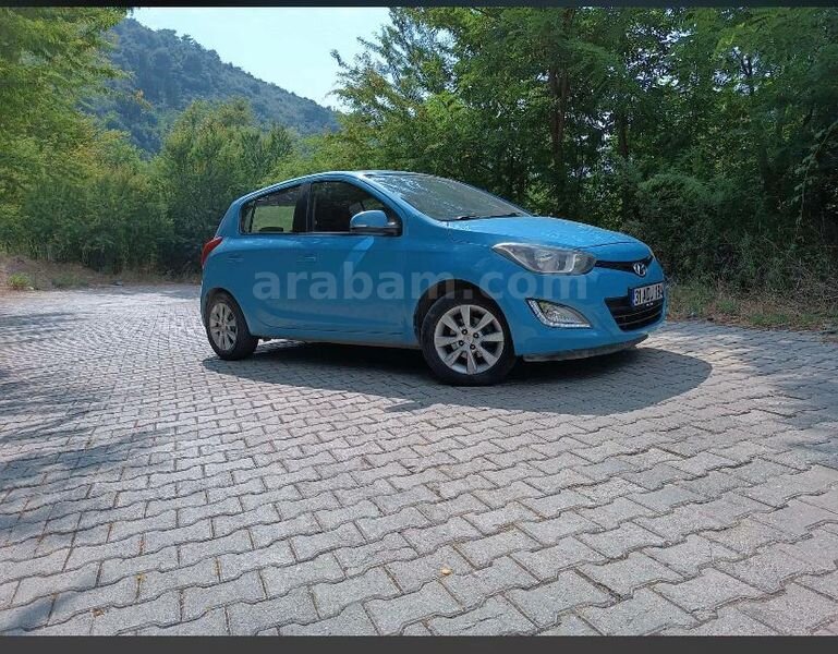 Sahibinden Hyundai i20 1.2 D-CVVT Sense 2014 Model 1