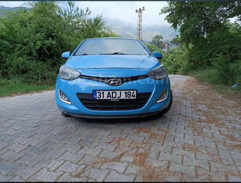 Sahibinden Hyundai i20 1.2 D-CVVT Sense 2014 Model 7