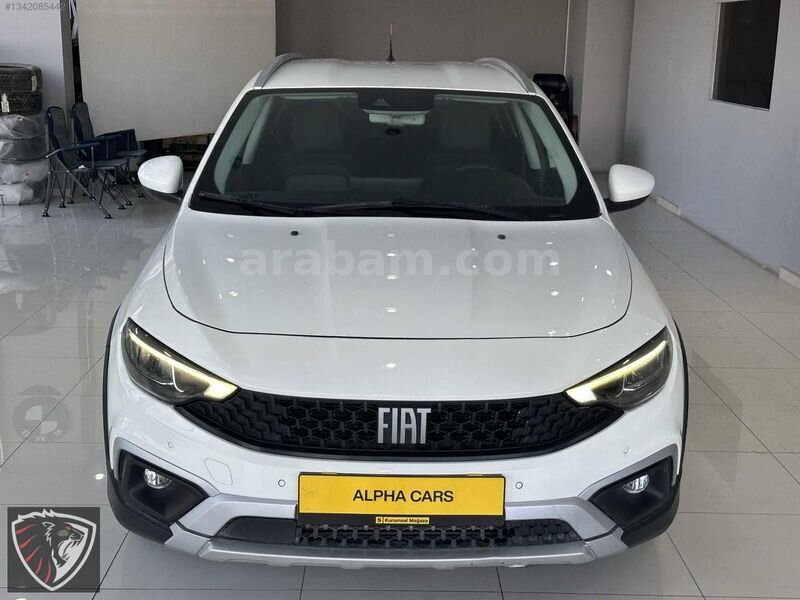 HATASIZ BOYASIZ Egea Cross 1.6 Lounge servis bakımlı 2