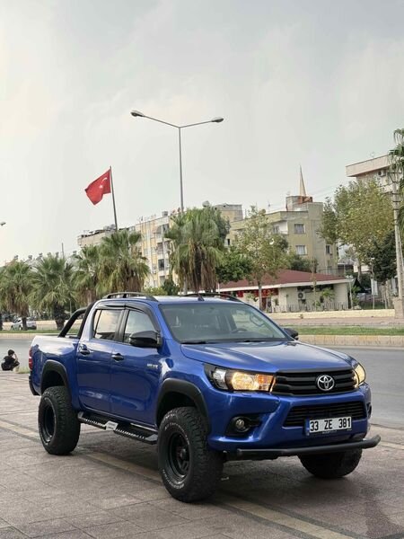 HATASIZ DOLULAR DOLUSU DÜŞÜK KM TOYOTA HİLUX 2