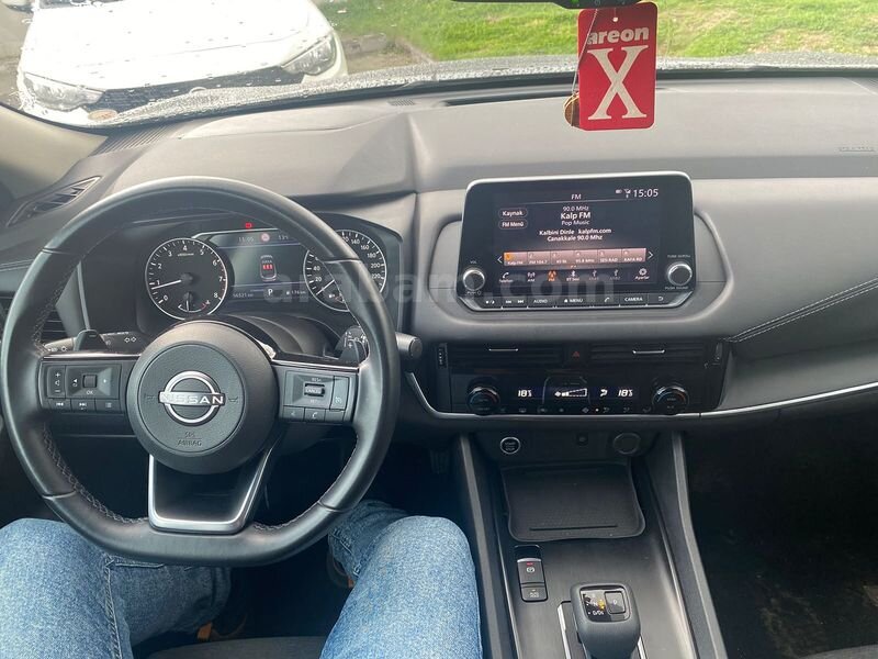 Sahibinden Nissan Qashqai 1.3 DIG-T Design Pack 2022 Model Hatasız 5