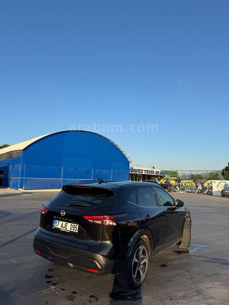 Sahibinden Nissan Qashqai 1.3 DIG-T Design Pack 2022 Model Hatasız 4