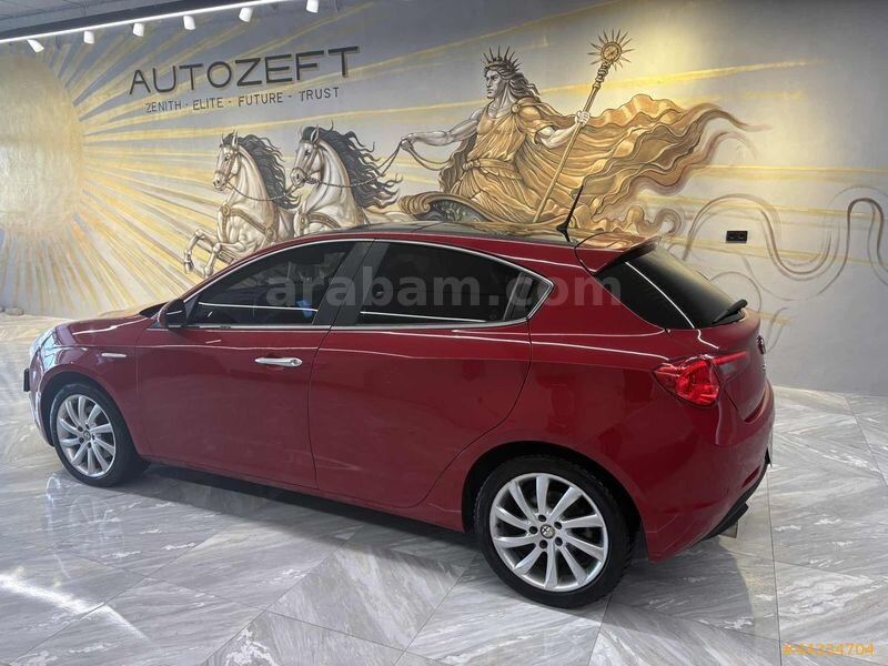 FIRSAT 2013 ALFA ROMEO GIULIETTA 1.4 170 HP OTOMATİK CAM TAVAN 4