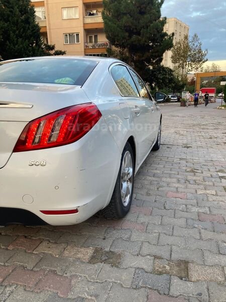 Sahibinden Peugeot 508 1.6 e-HDi Access 2012 Model 206.000 KM Beyaz Değişensiz 4