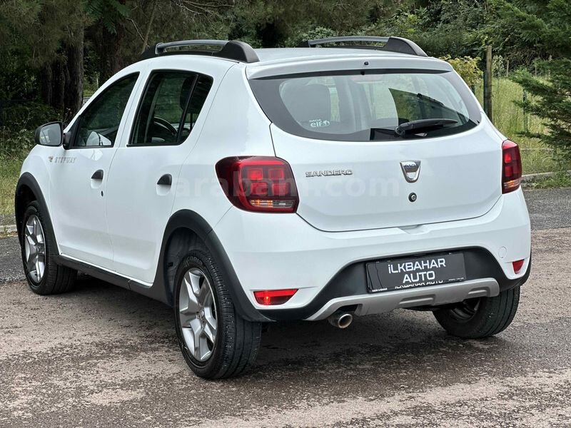 iLKBAHAR AUTO ,danDacia Sandero 1.5 BlueDCI Stepway 2019 Model TERTEMİZ 4
